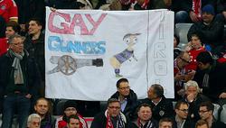 «Баварию» накажут за баннер «Gay Gunners» (ФОТО)