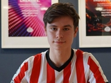 Sunderland bestätigte die Vertragsunterzeichnung mit einem 17-jährigen ukrainischen Stürmer (FOTO)