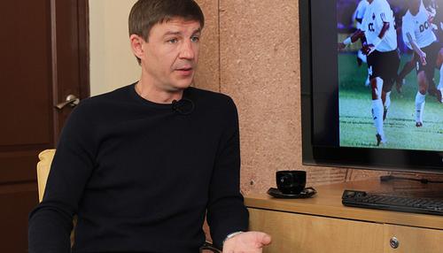 Exclusive. Maxim Shatskikh: "Goalkeepers' coach Shovkovskiy never wanted to be"