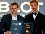 Икер Касильяс получил премию Golden Foot-2017