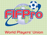 FIFPro: каждый пятый футболист пристрастен к алкоголю