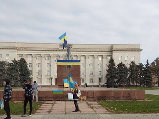 «Все на своєму місці. Дякуємо ЗСУ!»: Коваленко прокоментував підняття українського прапора біля Херсонської ОДА