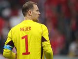 Мануэль Нойер не покидает сборную Германии