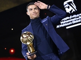 Cristiano Ronaldo: "Stolz, diese drei Preise gewonnen zu haben" (FOTO)