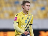 The best Ukrainian young footballer (U-21) in August was Kvasnitsa. Voloshyn came second