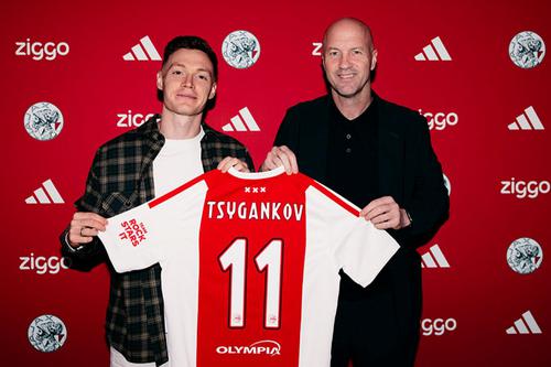 Офіційно. Циганков — гравець «Аякса»