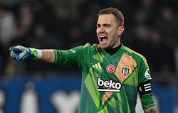 «Выбьем «Шахтер» и будем ждать следующего соперника», — вратарь «Бешикташа»