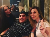 Журналистка из Петербурга заявила о домогательствах со стороны Диего Марадоны