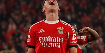 Гол Судакова в ворота «Спортинга»