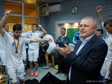 Олігархи, як рятівники українського футболу