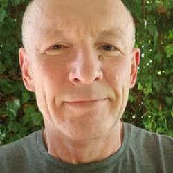 Знати своїх героїв