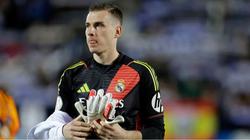 Украинский вратарь Андрей Лунин помог мадридскому «Реалу» ...