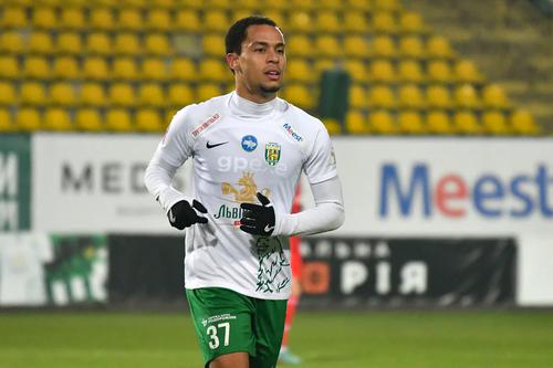 «Динамо» интересуется бразильским полузащитником «Карпат»