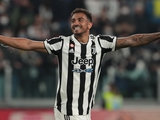 It's official. "Juventus have extended Danilo's contract