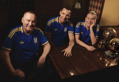 Зустріч володарів «Золотого м’яча‎»: Блохін, Бєланов і Шевченко представили нову форму збірної України
