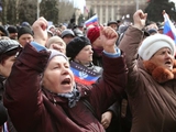 Террористы из «ДНР» требуют, чтобы Украина через них передавала местным жителям соцвыплаты