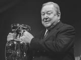Скончался бывший президент УЕФА