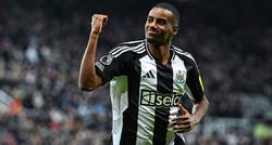 Форвард «Ньюкасла» Ісак переходить у «Ліверпуль» за 130 млн фунтів. Це найдорожчий трансфер в історії АПЛ!