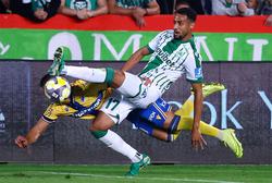 Матчі суперників «Динамо». Безвиграшна серія «Фіорентини» досягла 11 матчів, команда йде на останньому місці