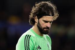 Арне Слот сообщил, почему Алиссон не сыграет против «Галатасарая»