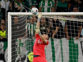 У Лунина самая высокая оценка в «Реале» за матч с «Бетисом»