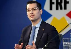 Президент Румунської федерації футболу Бурляну: «Ми дуже уважно стежимо за станом здоров’я пана Луческу»