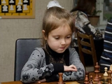 Восьмирічна українка Вероніка Веремюк виграла чемпіонат Європи з шахів. Вітаємо з перемогою!