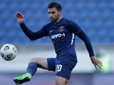 The Dnipro-1 midfielder will not return to Ukraine and will continue to play in Argentina