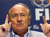 Блаттер хочет созвать внеочередной исполком ФИФА