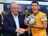 Президент Казахстана забил гол «волшебным мячом» (ВИДЕО)