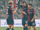 Genoa players supported the injured Malinovskyi (PHOTO)