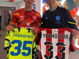 Yarmolyuk and Zinchenko exchanged shirts after Brentford vs Arsenal match (PHOTO)