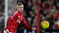 Зинченко провел юбилейный матч в АПЛ и продолжает лидировать в ТОП-10 среди украинцев