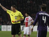 УЕФА рассмотрит умышленные удаления Алонсо и Рамоса в игре с «Аяксом»