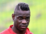 Mario Balotelli: "Does anyone expect Dovbic to take the ball and walk the entire opposing team with it?".