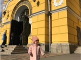 Дочка-крошка лидера "Динамо" поздравляет с праздником Покровы и Днем Защитника Украины.