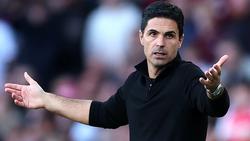 Гарі Невілл: «Вперше у цьому сезоні я скажу, що стрічки на кубку Прем’єр-ліги будуть синього кольору»