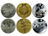 Нацбанк Украины показал монеты, выпущенные к Евро-2012 (ФОТО)
