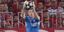 Лунин снова сыграл за «Реал» Лиге чемпионов, пропустил 4 гола, совершил 4 сейва и стал одним из худших по оценкам