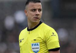 На матч «Фіорентина» — «Динамо» призначені арбітри з Сербії. Головний рефері нещодавно судив «Полісся» та «Ворсклу»