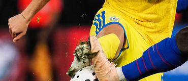 «Ответ очевиден», — судейский эксперт про не назначенный пенальти в ворота сборной Франции (ФОТО, ВИДЕО)