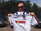 Артем Милевский выставил футболку «Хайдука» на благотворительный аукцион