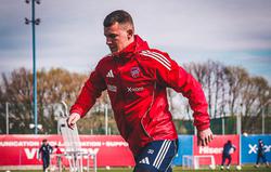 Кочергин вернулся к тренировкам. В этом сезоне он еще не играл из-за серьезной травмы (ФОТО)