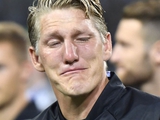 Бастиан Швайнштайгер - эмоции во время прощального матча за сборную