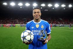 Мбаппе: «На кораблі можуть бути шторми, але ніхто не стрибає за борт. Ми єдині та всі рухаємося в одному напрямку»