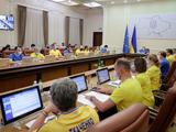Кабинет Министров Украины провел заседание в футболках сборной Украины (ФОТО)