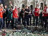 Фанаты «Арсенала» устроили беспорядки в центре Милана (ВИДЕО)