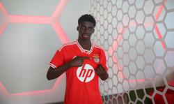 Топ-клуби Англії націлилися на молодого таланта «Бенфіки»