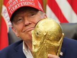Трамп назвал дату и место жеребьевки ЧМ-2026, получил билет на финал из рук президента ФИФА и подержал Кубок мира (ФОТО)