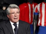 Президент «Атлетико»: «Мы можем выиграть и чемпионат Испании, и Лигу Европы»